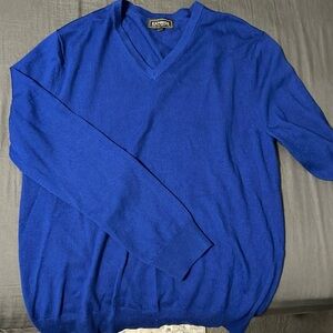 Blue men’s express sweater